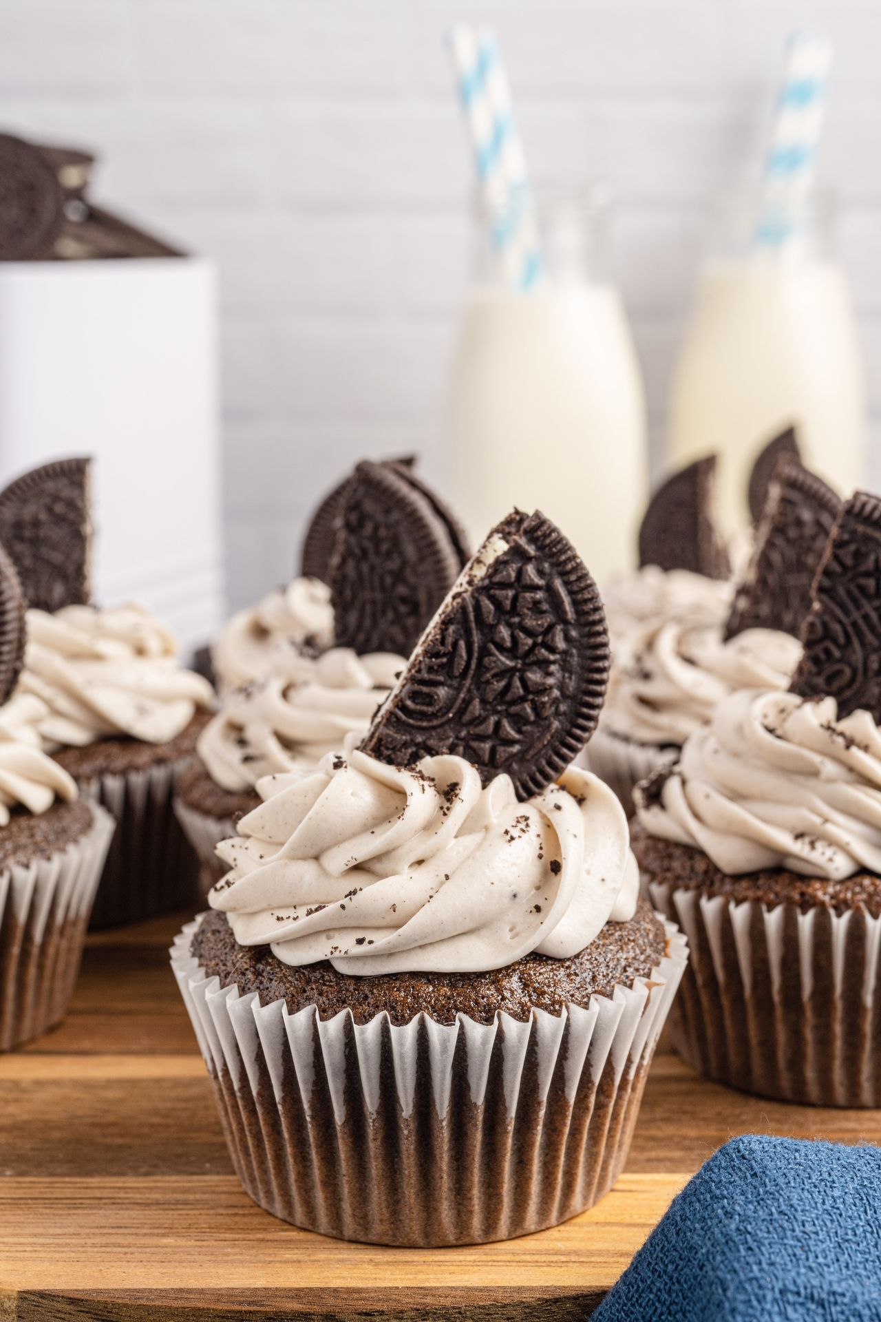 Homemade Chocolate Oreo Cupcakes