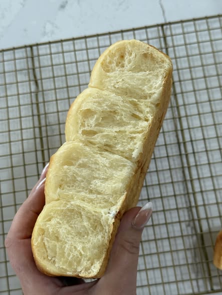 Sourdough Hawaiian Rolls (King’s Hawaiian Copycat)