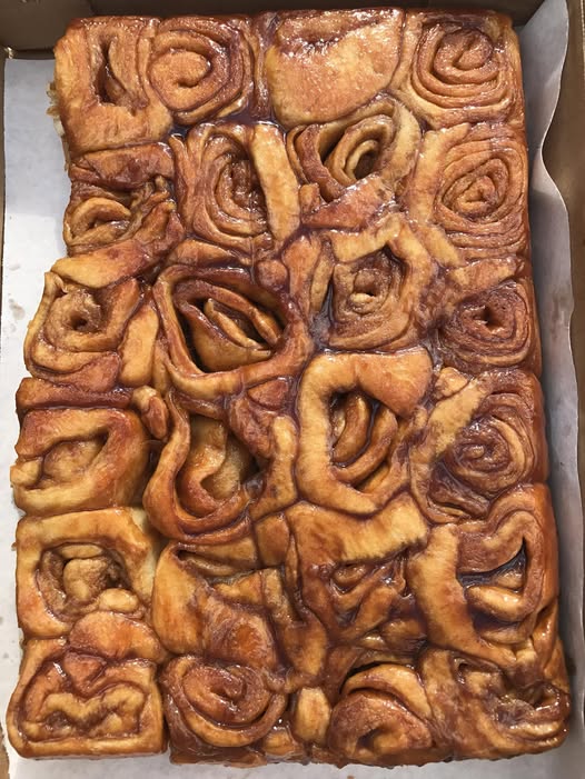 Fresh Cinnamon Buns – Soft, Sweet, and Perfect Homemade Treat